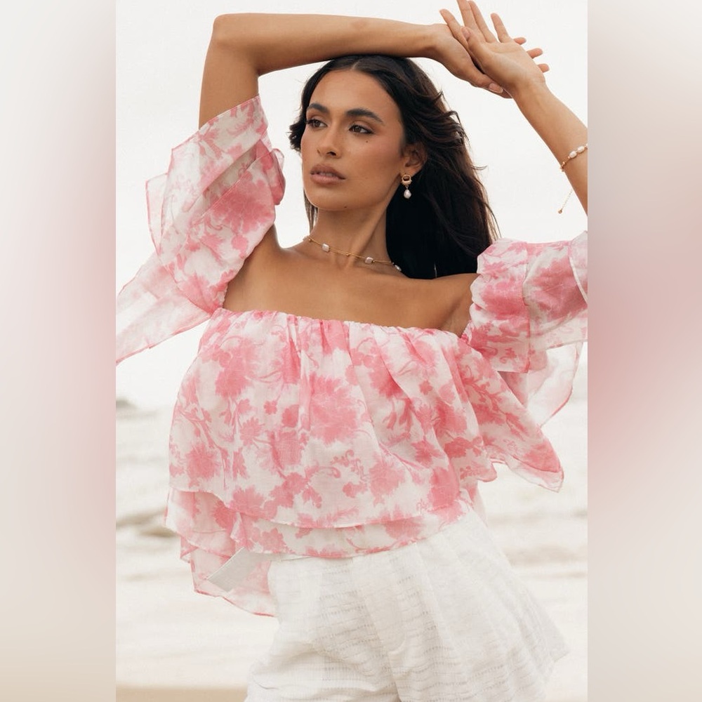 PETAL & PUP Pink Ruffled Off-Shoulder Blouse with Flutter Sleeves    NWT